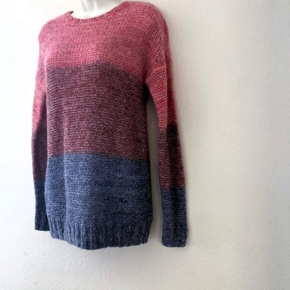 FOREVER 21 COLOR BLOCK SWEATER LIKE NEW - Picture 3 of 16